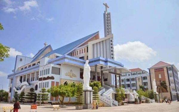 TOUR CHA DIỆP – MẸ NAM HẢI 1N1Đ